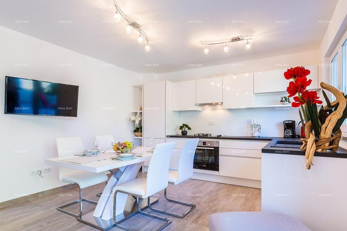 Medulin – hiša s 2 apartmaji, 100 m od plaže