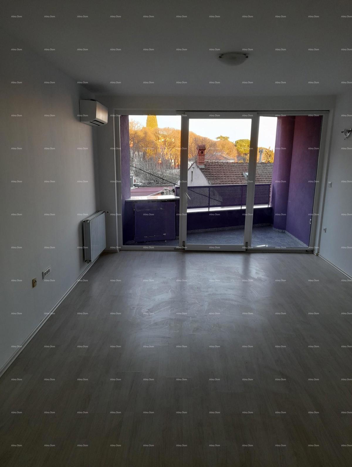 Vrhunska lokacija! Prodaja stanovanja v neposredni bližini centra mesta, Pula!