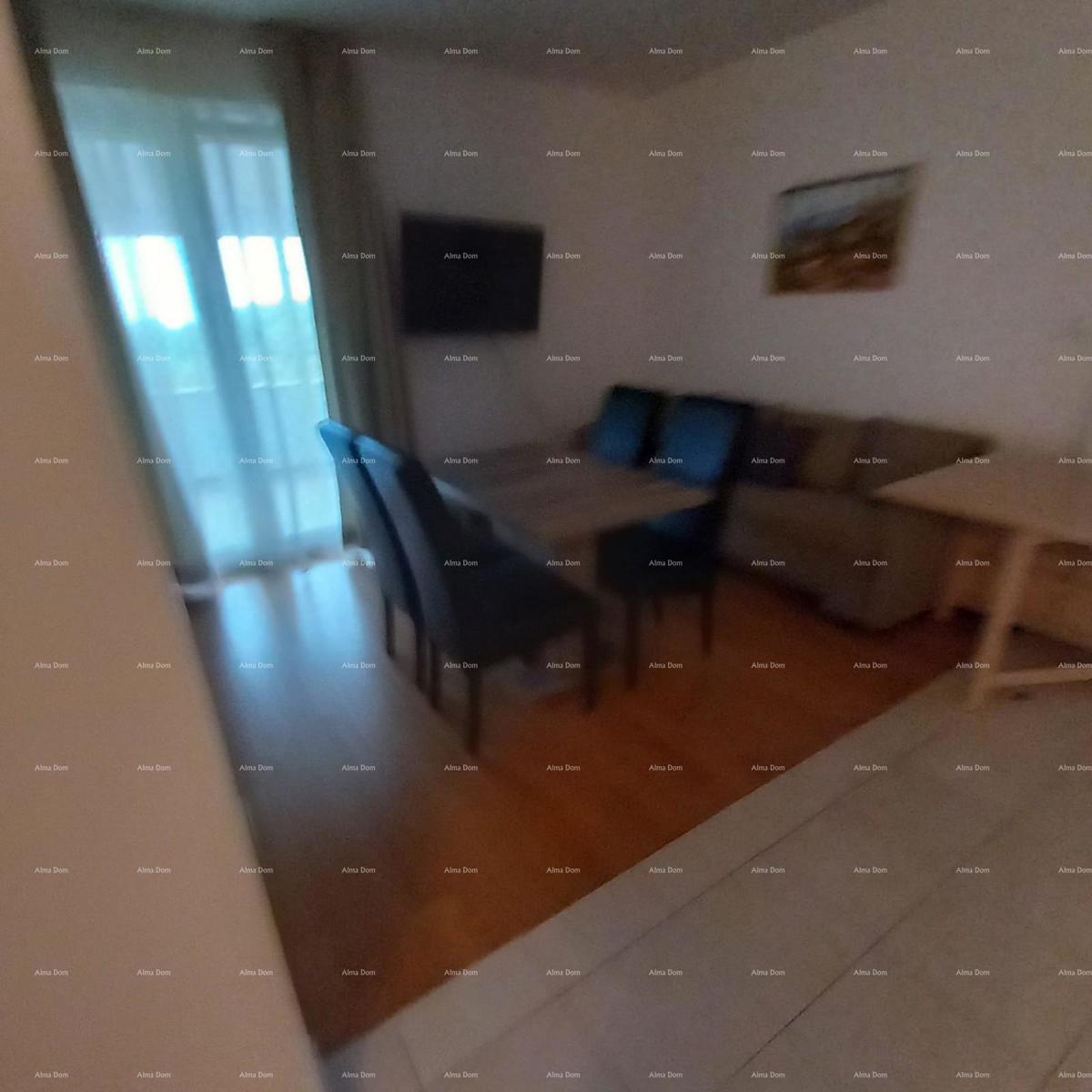 NA PRODAJU – Hiša z dvema ločenima stanoma, Premantura