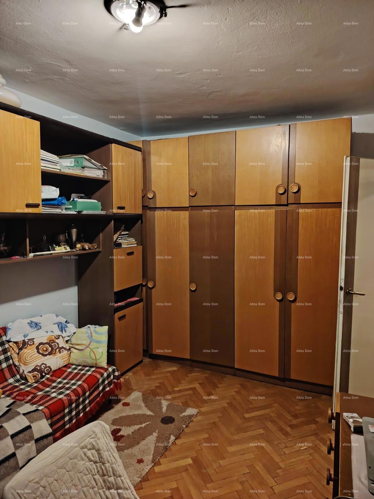 Odlična priložnost! Prodaja stanovanja za obnovo, Stoja, Pula!