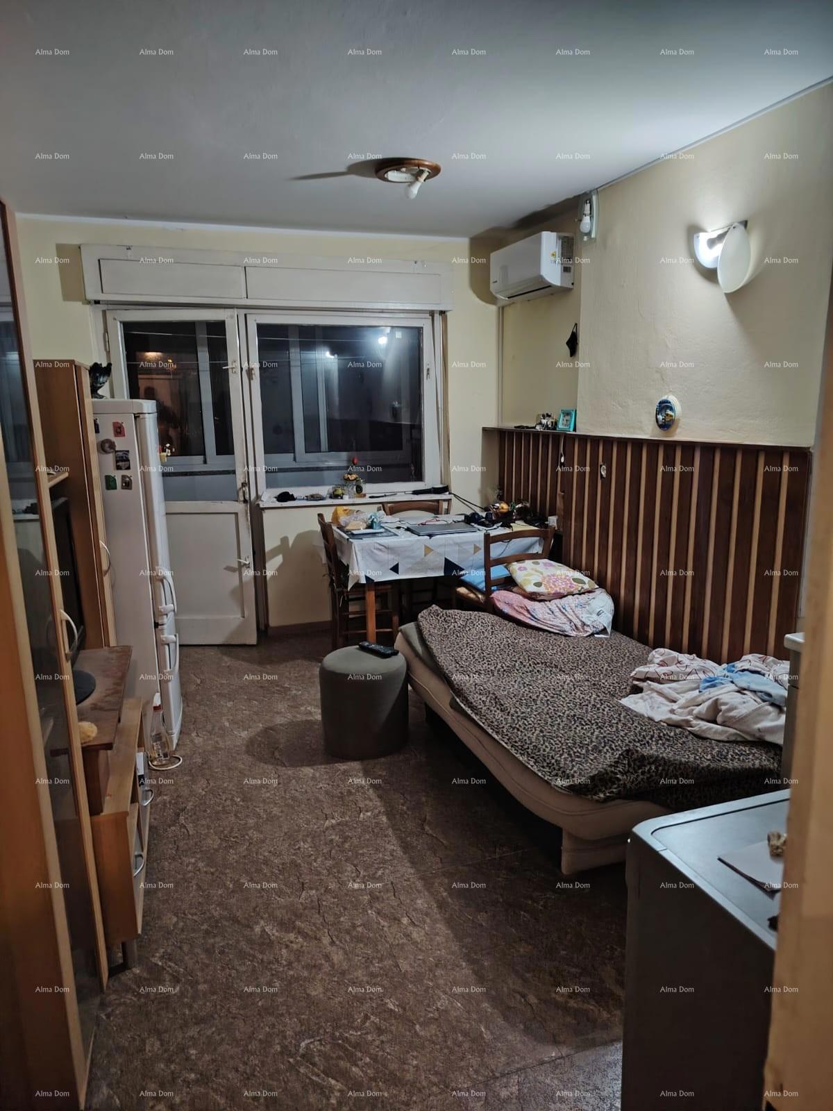 Odlična priložnost! Prodaja stanovanja za obnovo, Stoja, Pula!