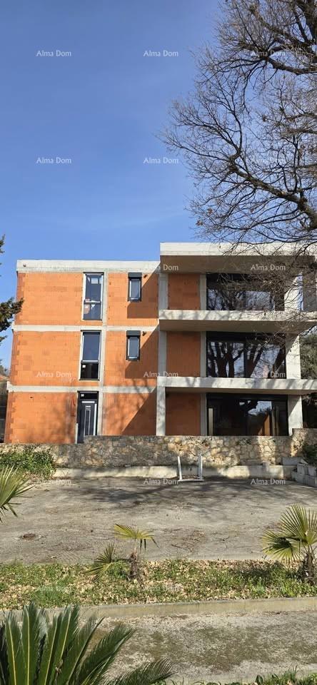 Čudovit apartma v Medulinu!