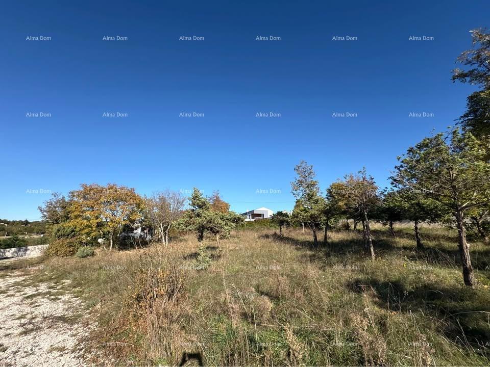 Građevinsko zemljište s pravomoćnom dozvolom – Barban