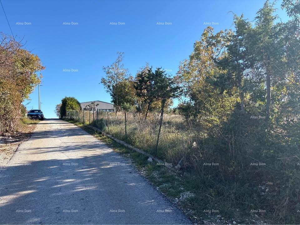 Građevinsko zemljište s pravomoćnom dozvolom – Barban