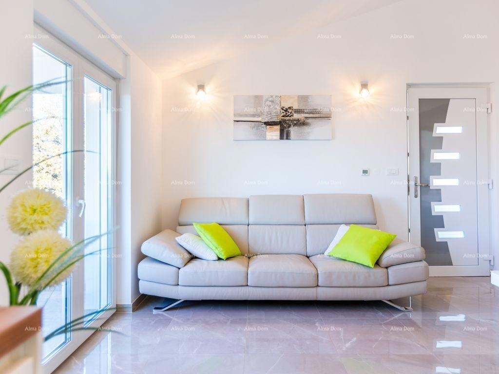 Medulin – hiša s 2 apartmaji, 100 m od plaže