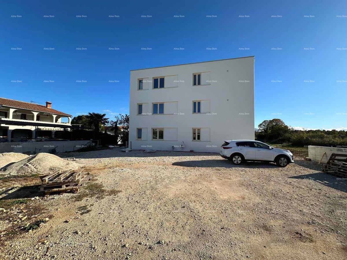 Prodamo stanovanje, Poreč