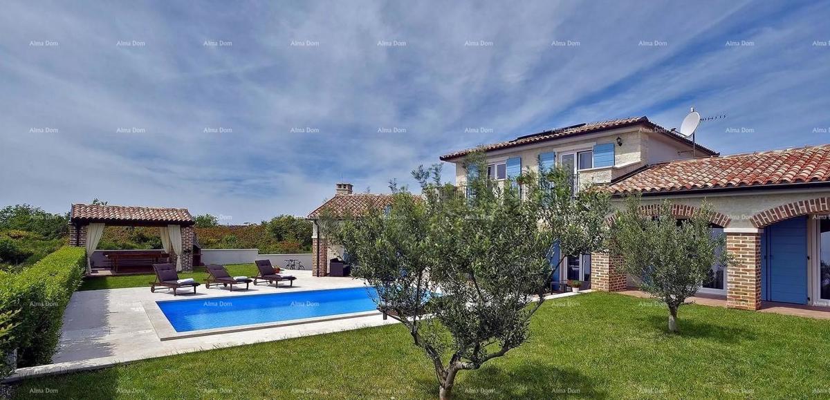 Prodaja čudovite vile z bazenom na atraktivni lokaciji, Pošesi, Medulin!