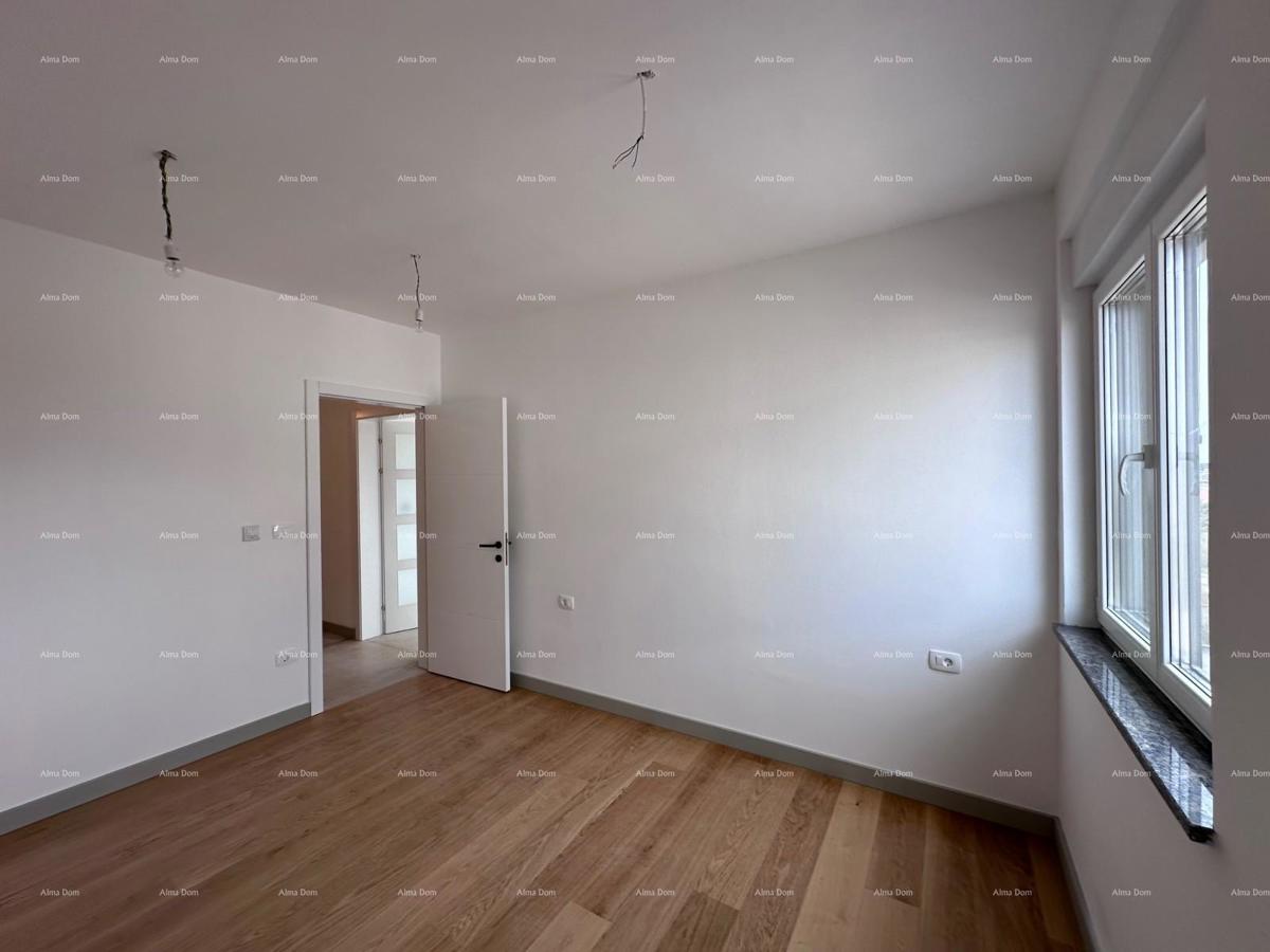 Banjole! Trisobno stanovanje v novogradnji!