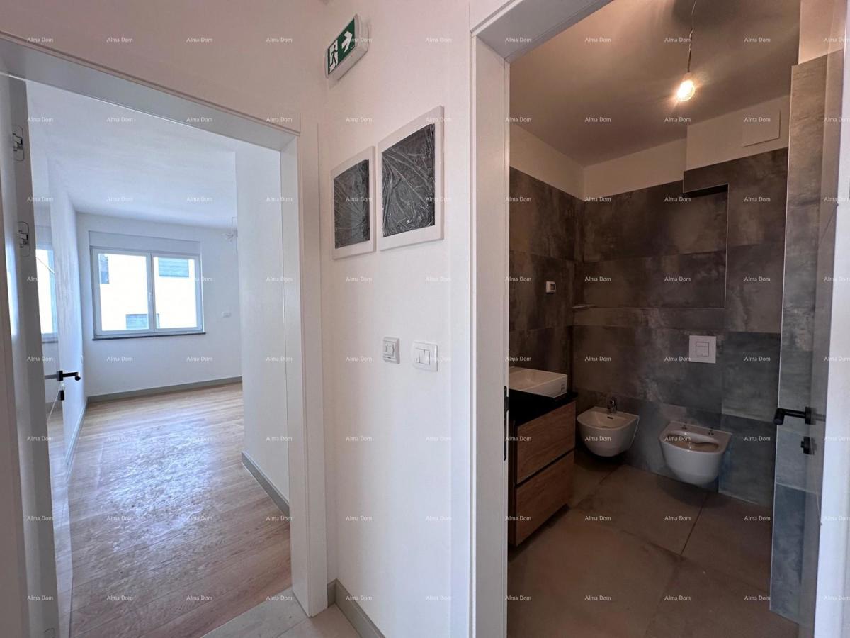 Banjole! Trisobno stanovanje v novogradnji!