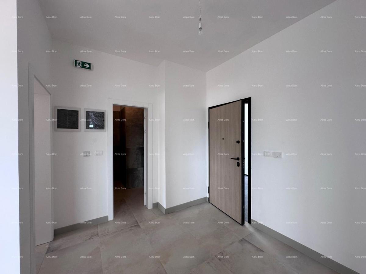 Nova stanovanjska zgradba, blizu Banjola, vseljiva. Volme!