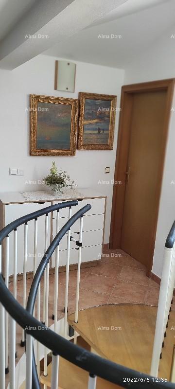 Dvoetažni stan v Rovinju!