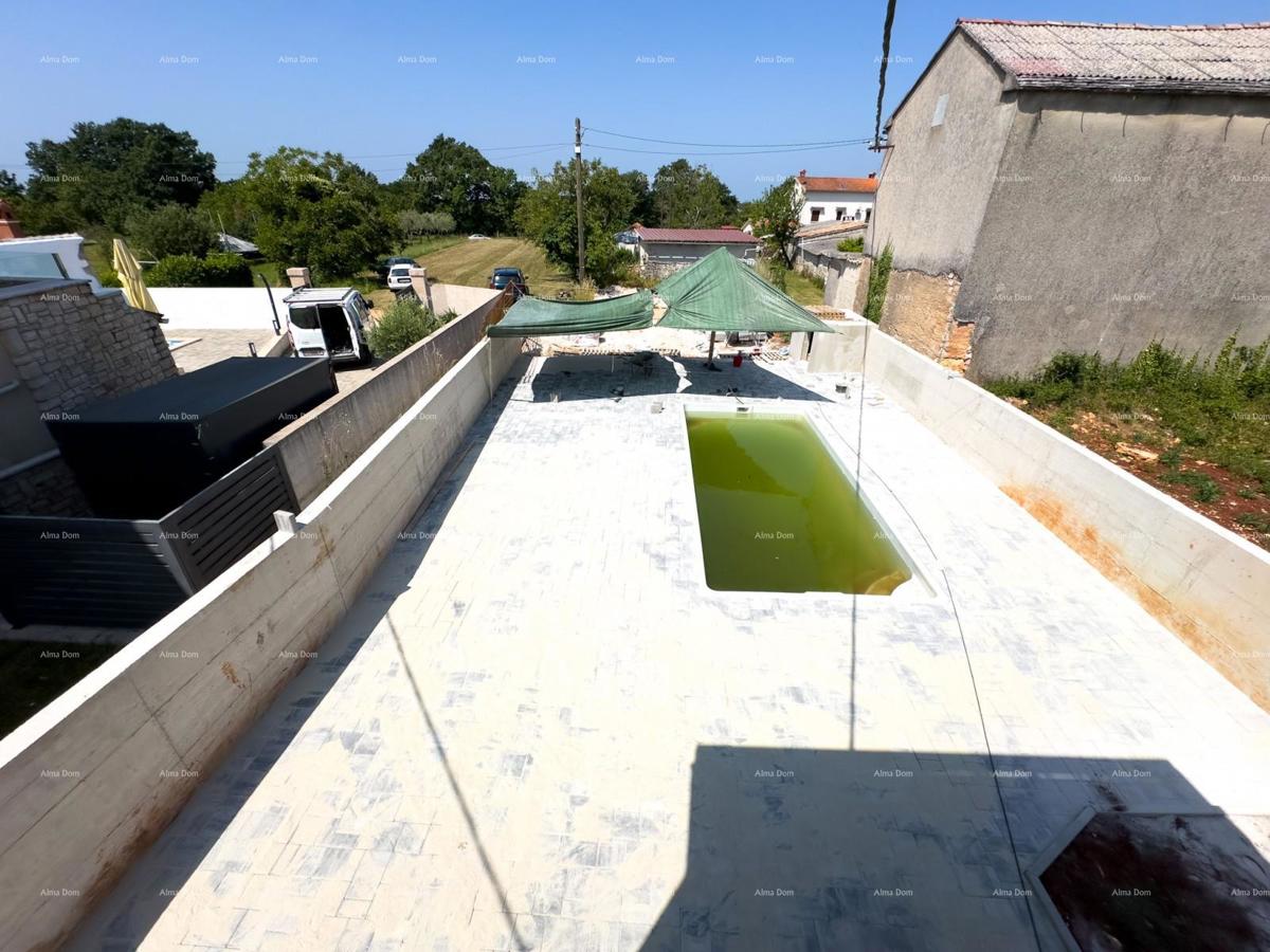 Prodajemo renovirano istarsko kameno hišo v okolici Žminja!