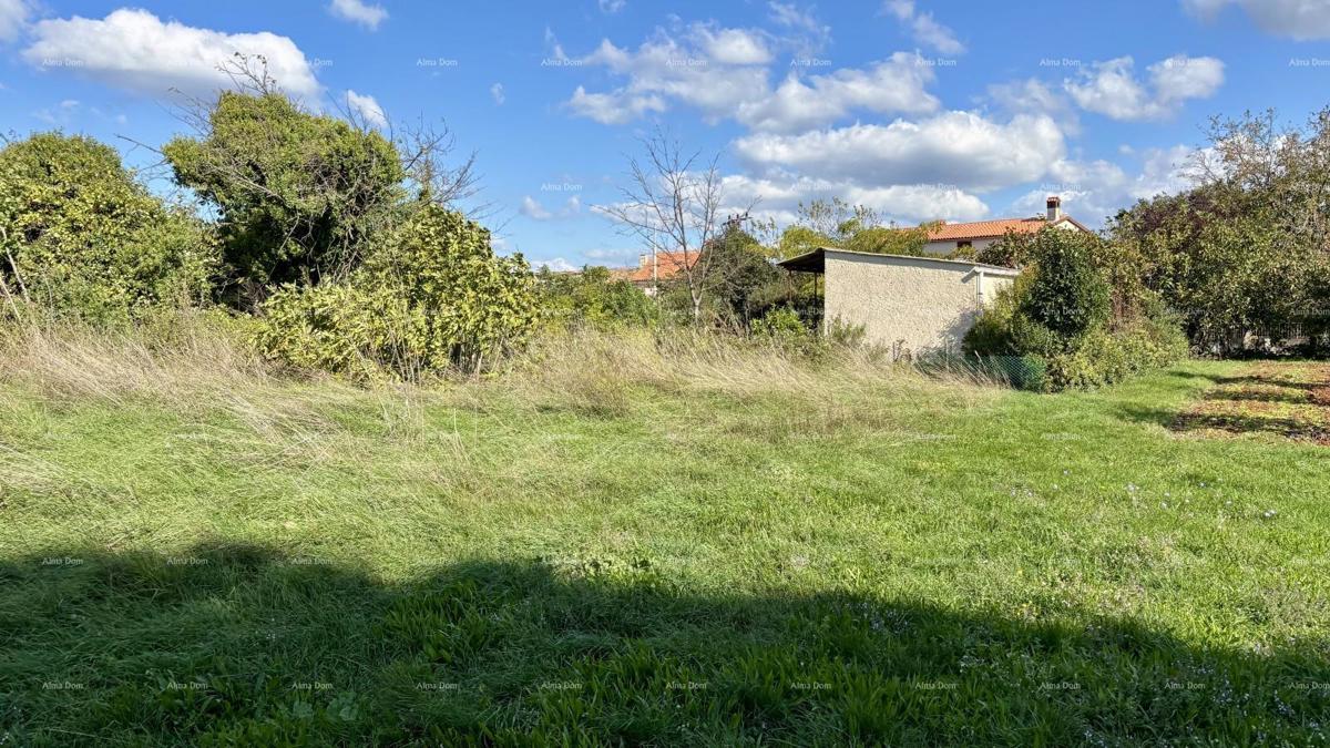 MARČANA, COKUNI gradbena 485 m2.