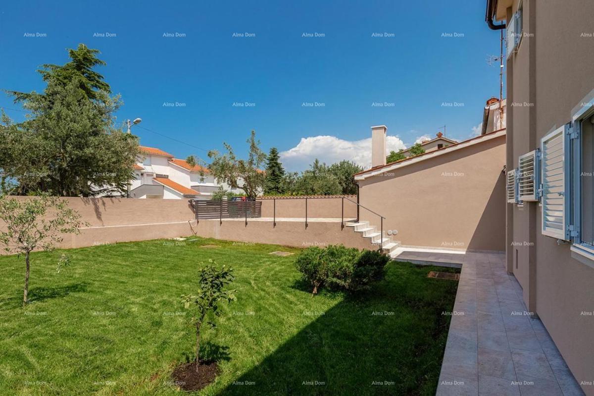 Novo! Čudovita vila v bližini Pule.Štinjan.