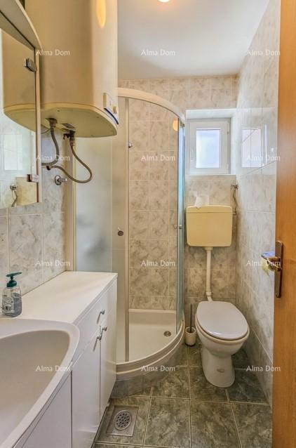 Prodaja kuće s građevinskim zemljištem, 200 m od plaže – Umag/Savudrija