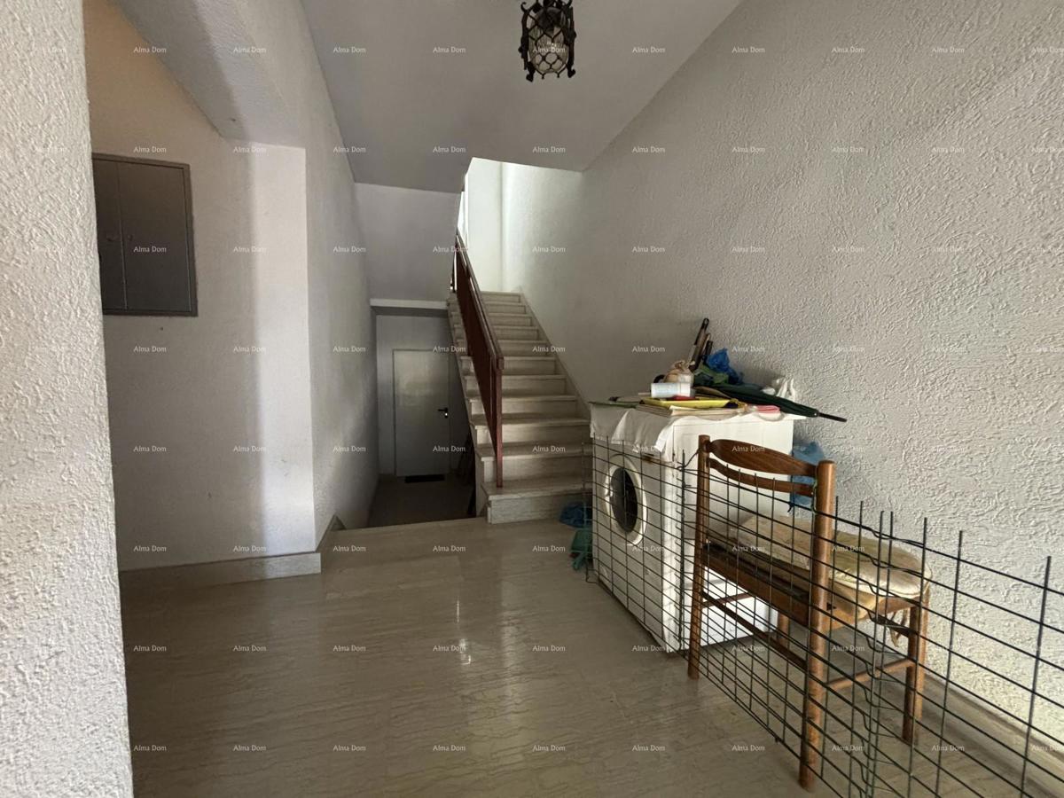 VALBANDON - Hiša z dvema stanovanjema - idealna za družinsko življenje ali investicijo