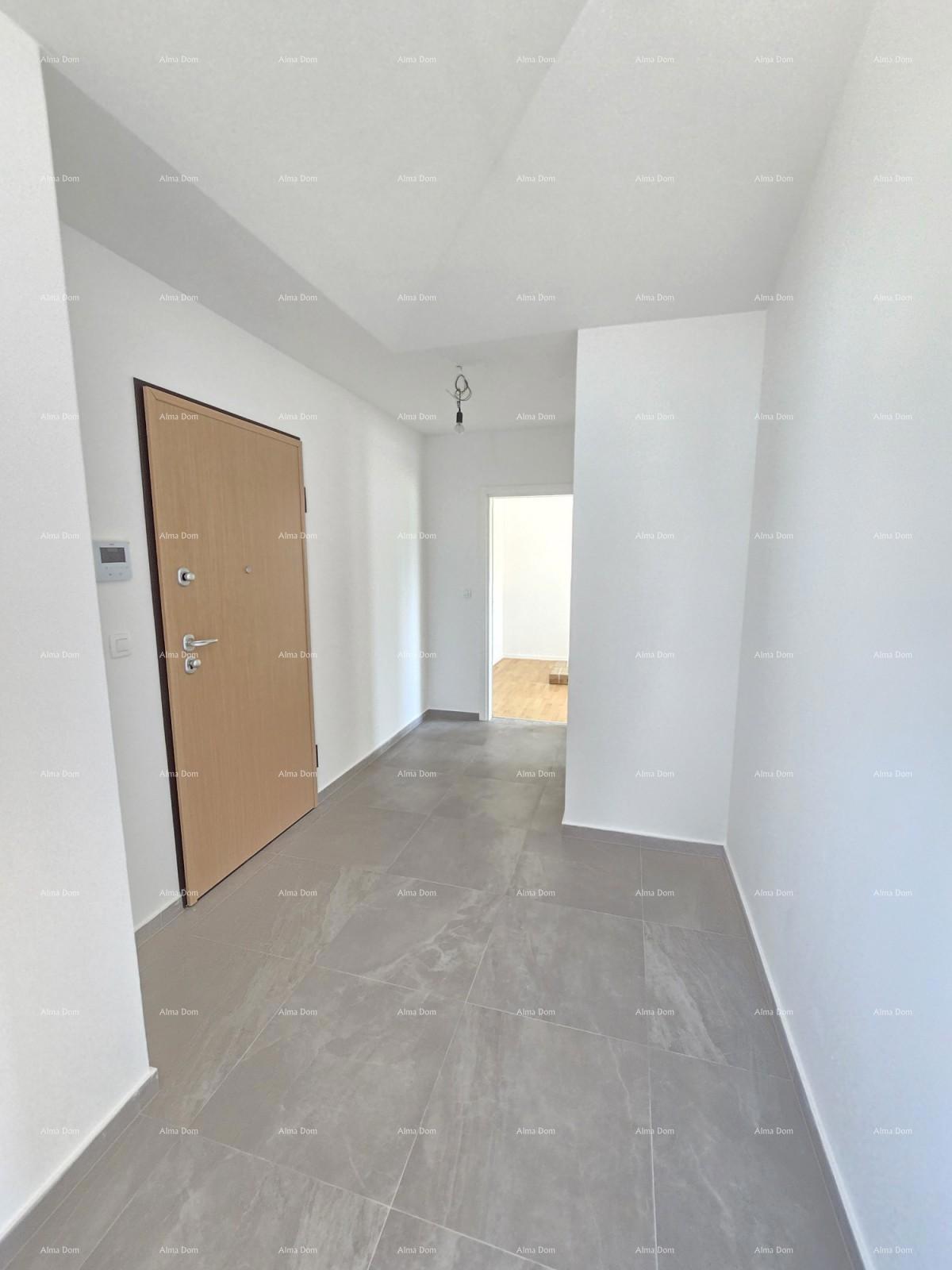 Prostran stan v Fažani, blizu centra in morja, popoln za življenje ali počitnice!