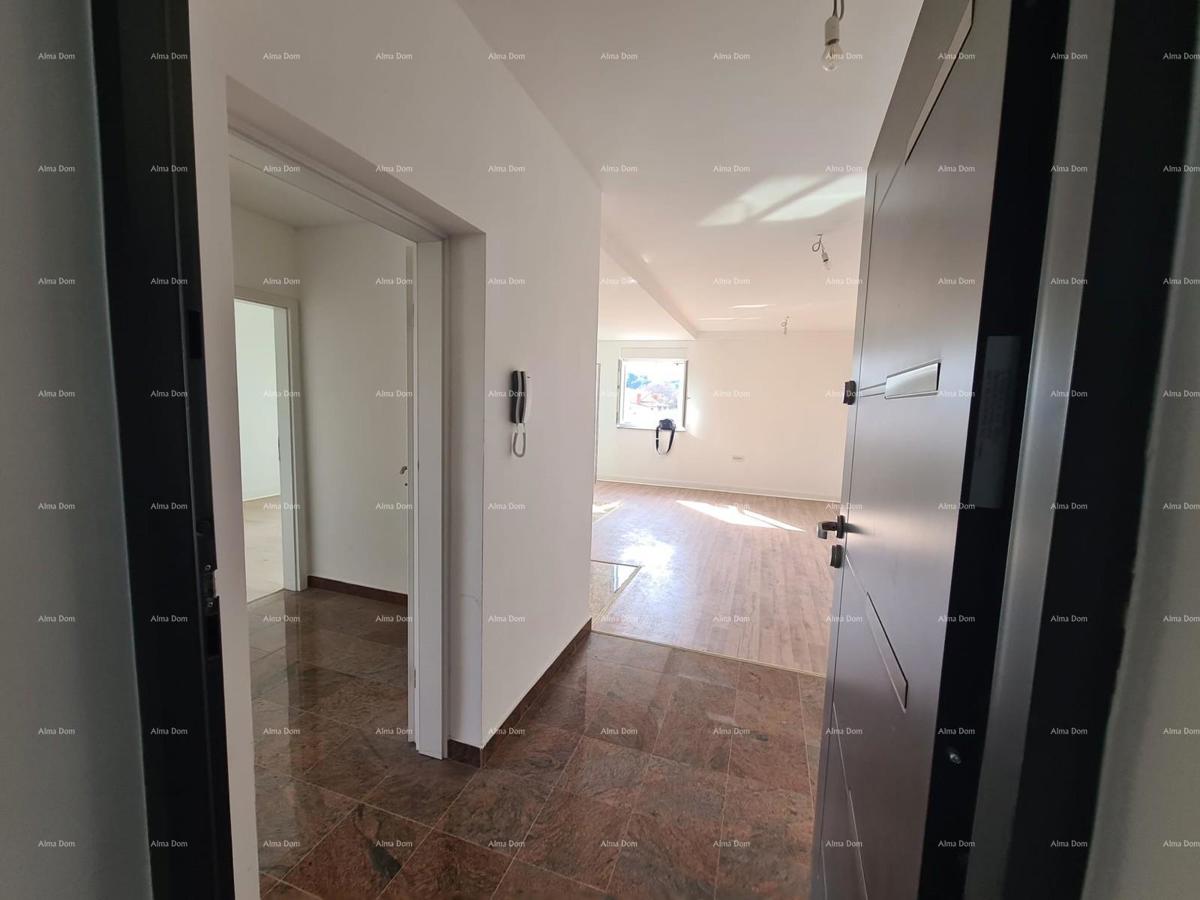 PRODAJA - stan od 70 m² s parkirnim mestom – bližina Fažane!