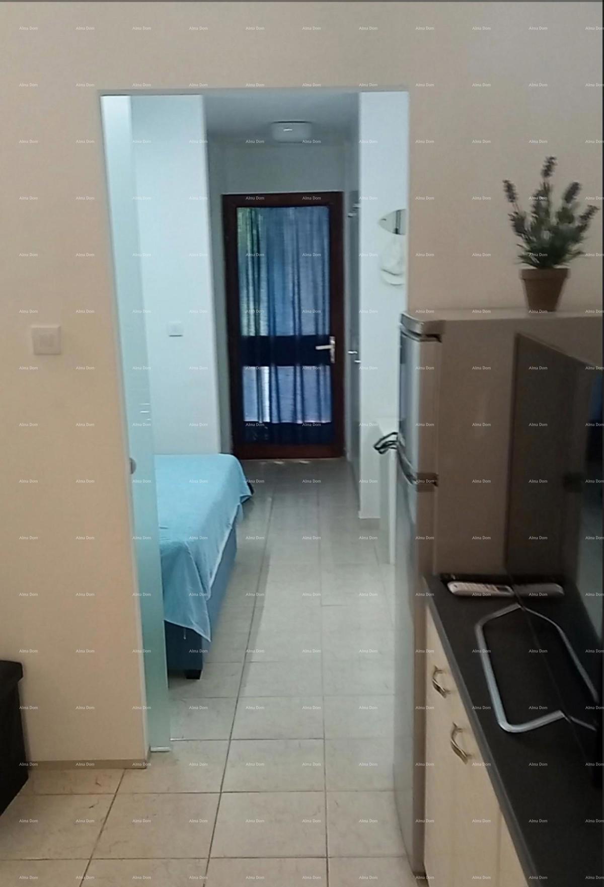 DUGA UVALA, STAN 36 M2 v pritličju!