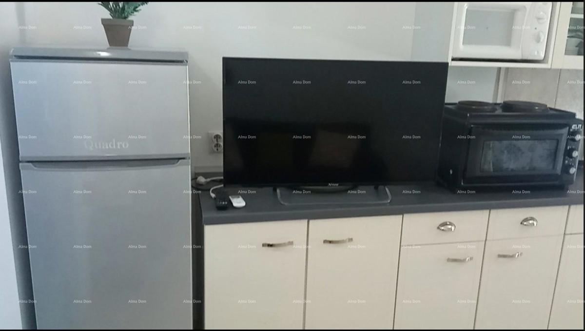 DUGA UVALA, STAN 36 M2 v pritličju!