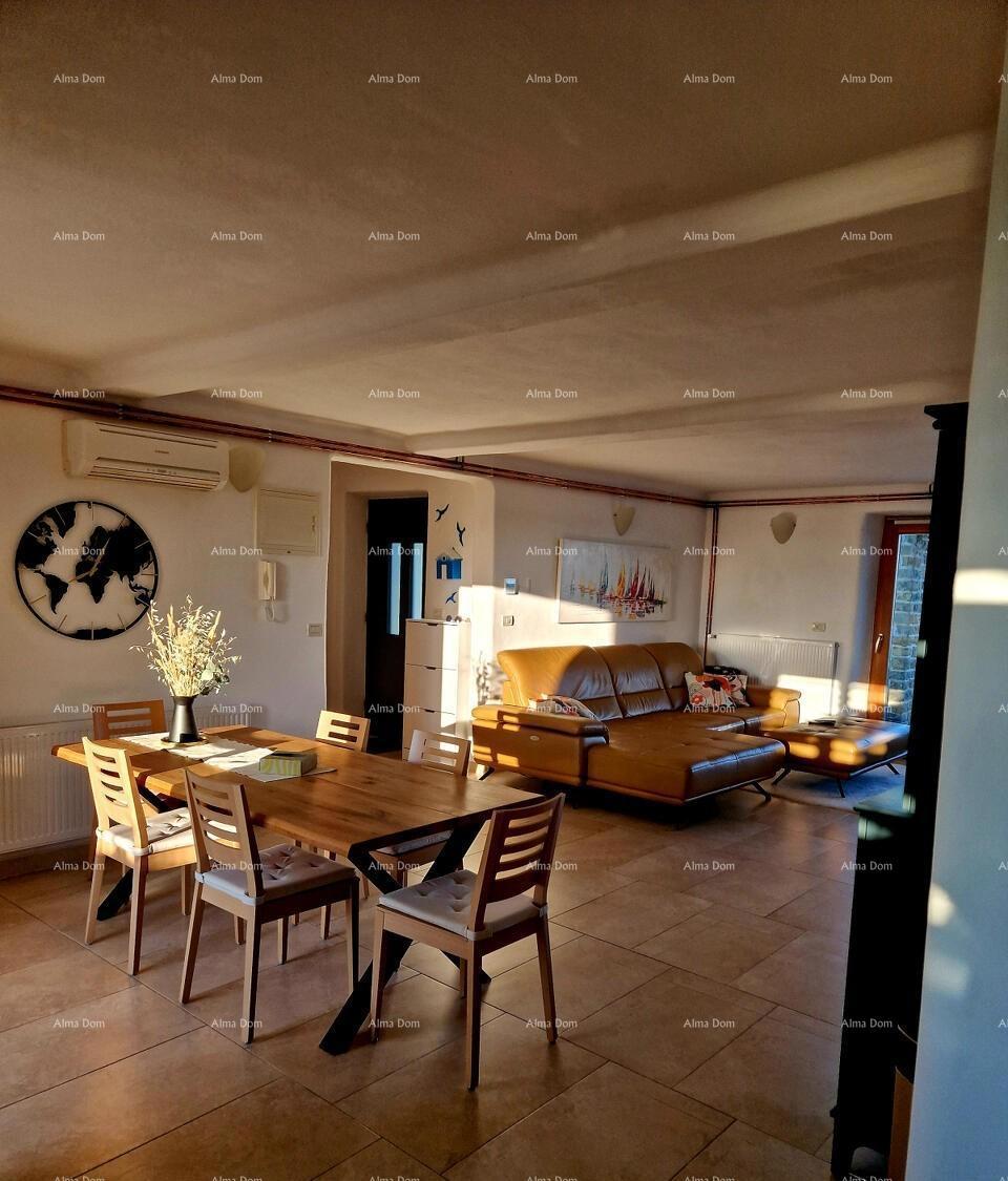 BUJE – Hiša s bazenom in panoramskim pogledom