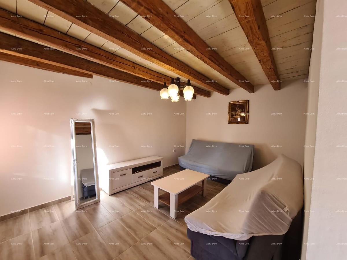 Prodaja - Prelepa, renovirana istarska kuća u centru, Marčana!