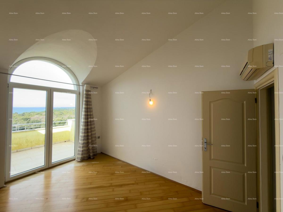 Trosoban stan s pogledom na more i Brijune!