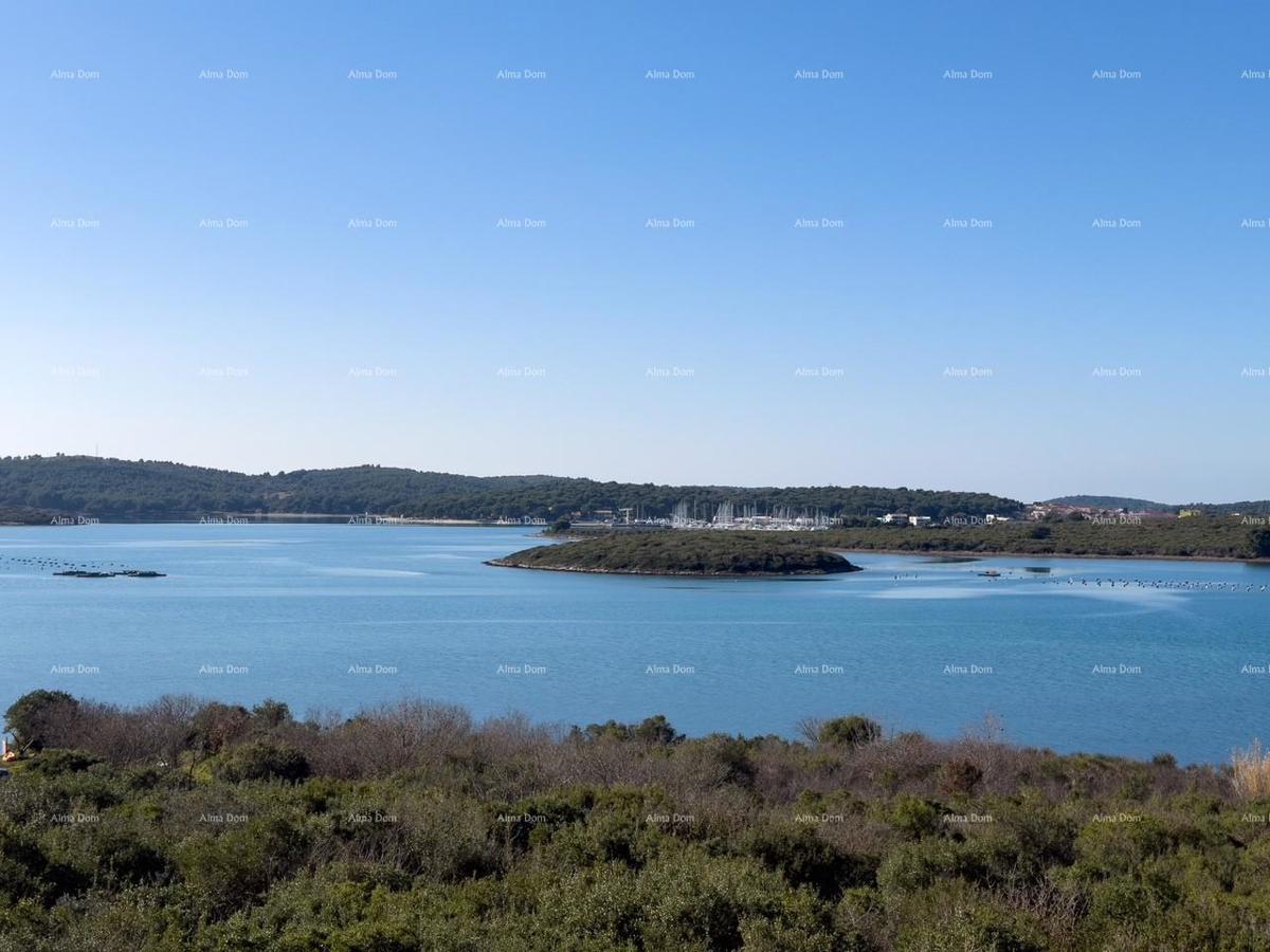 Medulin – Mukalba, PENTHOUSE 104,76 m², NOVOGRADNJA, PRVI VRST DO MORJA