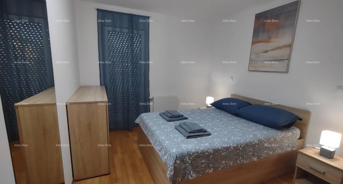Pula, Veruda – Apartma s teraso in parkiriščem