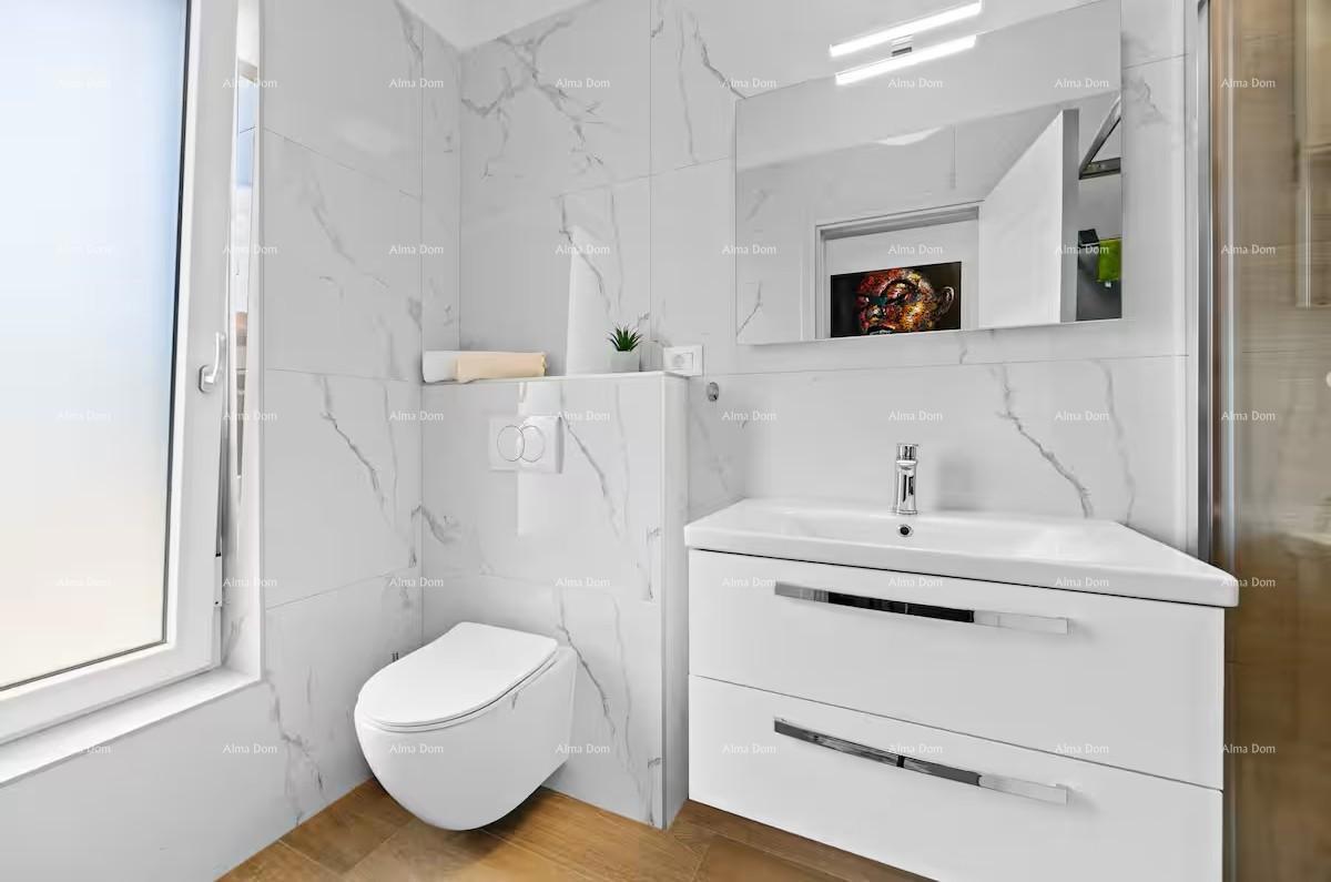 Pomer. Nova samostojeća prizemnica z bazenom.