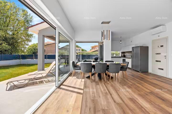 Pomer. Nova samostojeća prizemnica z bazenom.