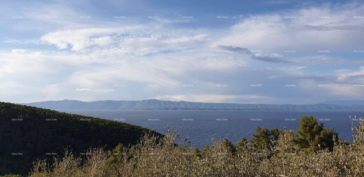 Prodamo gradbeno zemljišče, Korčula