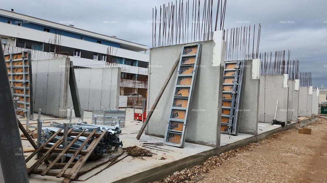 Rezervováno!Pula, nov projekt! Večstanovanjska, moderna stavba z dvigalom, blizu centra.