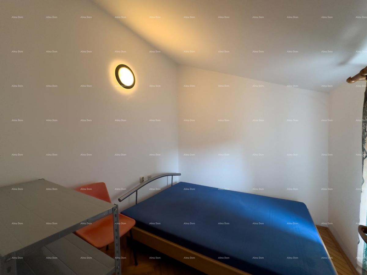 Prodamo hišo v Štinjanu