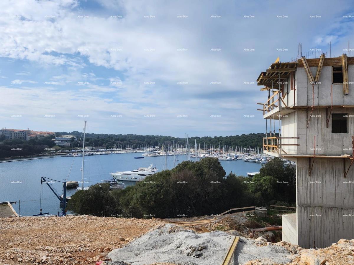 Prodaja modernih stanov v ekskluzivni stavbi s pogledom na marino, Pula!