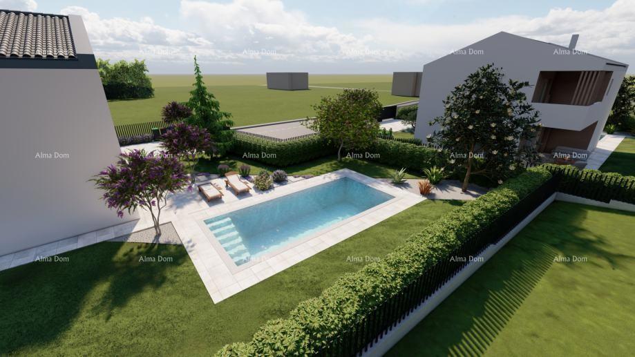 Na prodaju stavbno zemljišče s projektom in bazenom – 646 m²