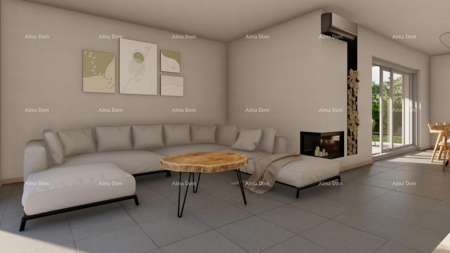 Na prodaju stavbno zemljišče s projektom in bazenom – 646 m²