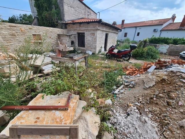 Na prodaju kuća s konobom u fazi renovacije, Krnica!