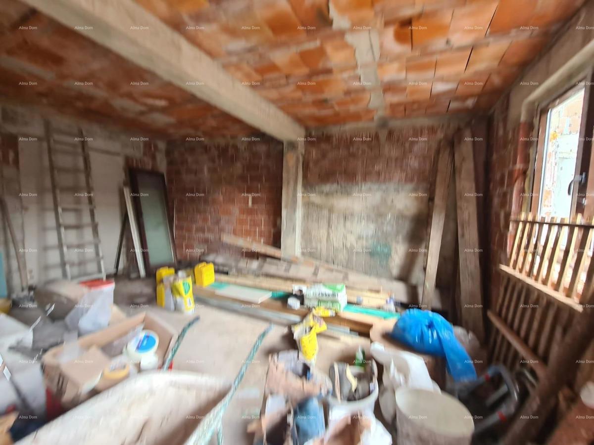 Na prodaju kuća s konobom u fazi renovacije, Krnica!
