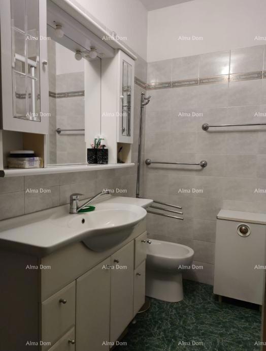 Prodaja stan na Verudi v Puli, 500 m od morja