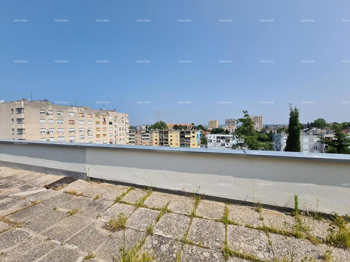 Prodaja stan na Verudi v Puli, 500 m od morja