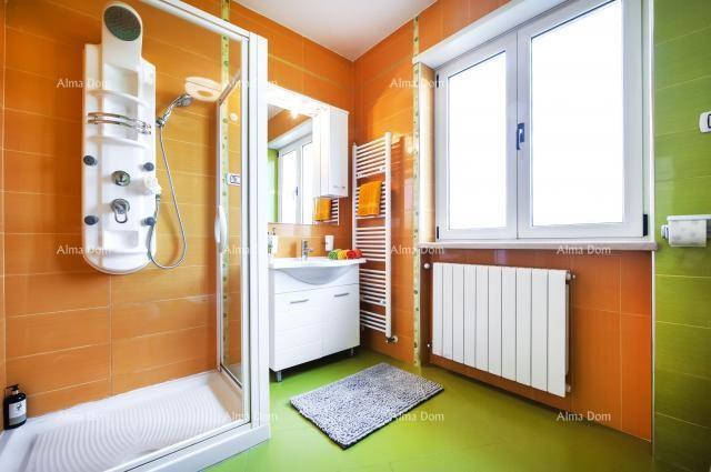 Rovinj, Čudovita vila s bazenom