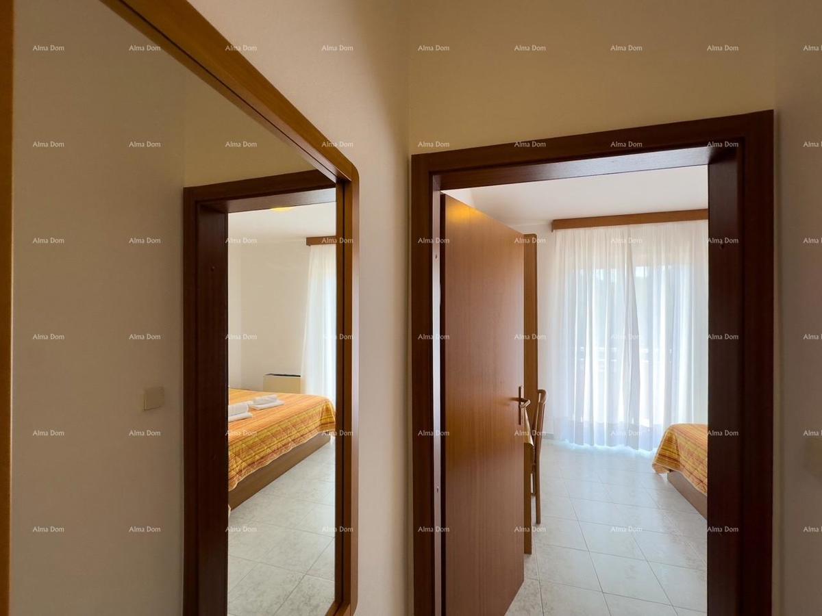 Investicija iz sanj: šarmanten hotel v Krnici, 200 m od morja