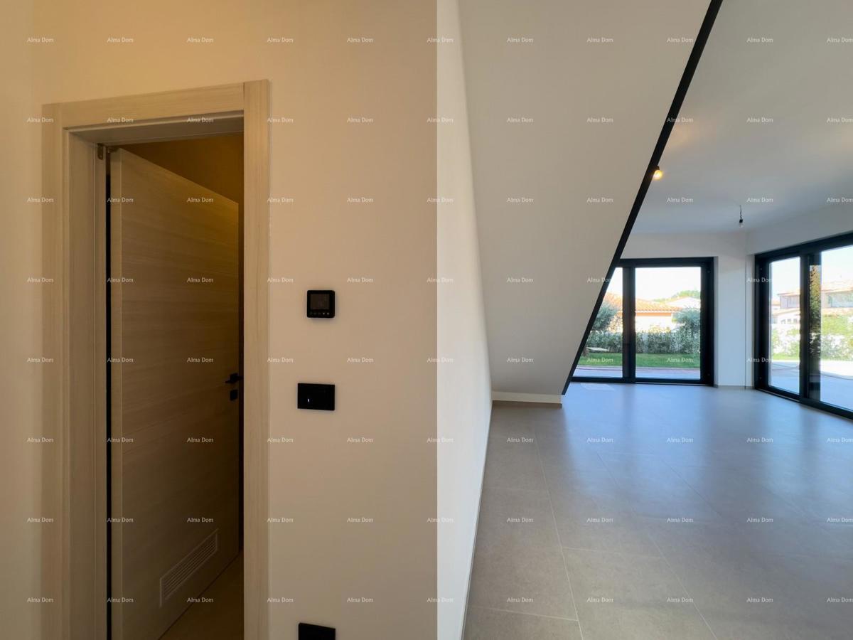 Prodamo vilo dvojček z bazenom in garažo