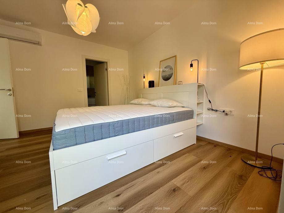 Moderna vila s bazenom, 218 m² – okolica Labina