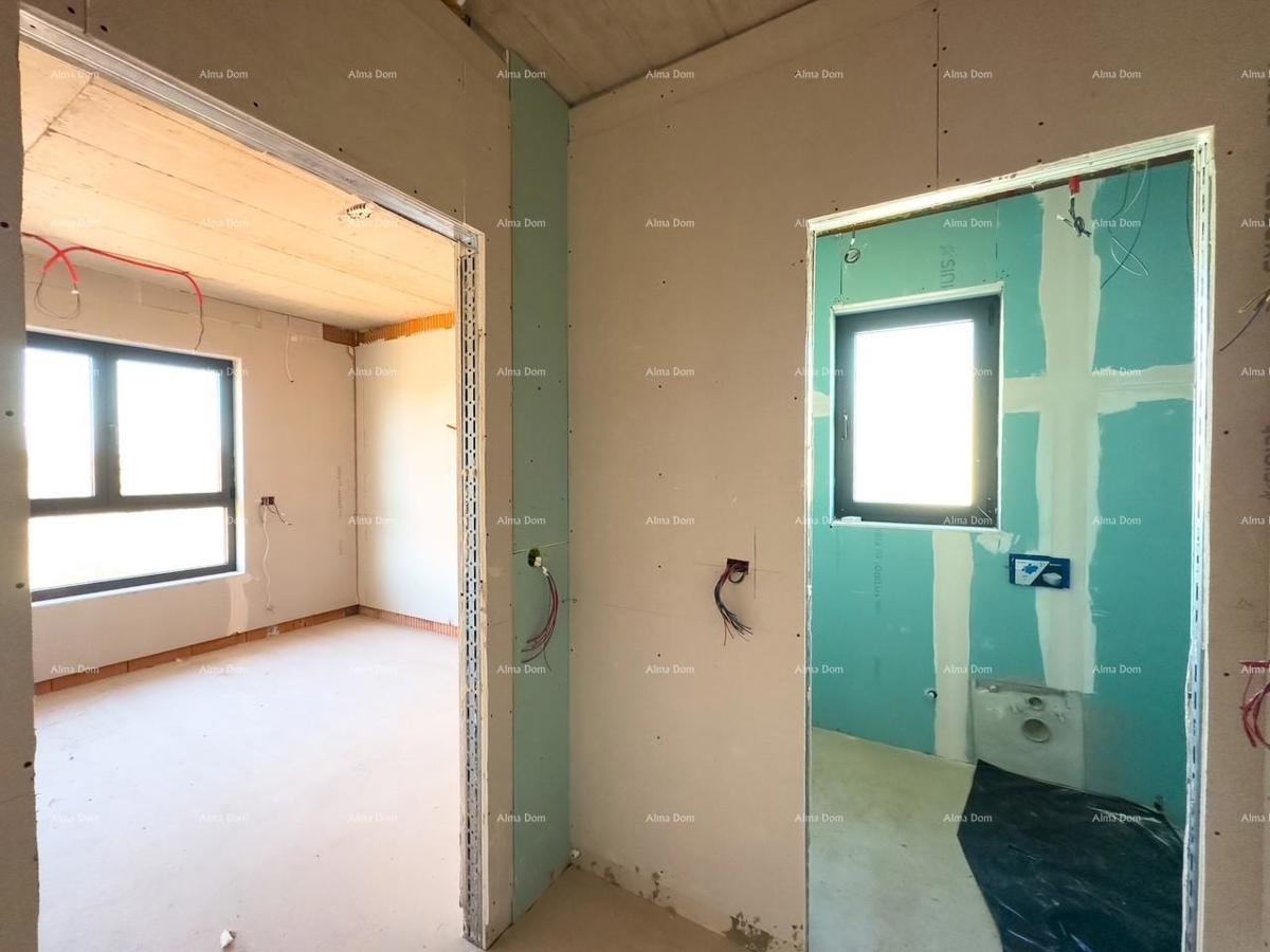 Na prodaj: Stanovanje v drugem nadstropju manjše stavbe!