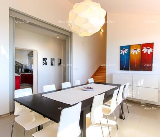 Ližnjan – Prostorna družinska hiša z velikim potencialom