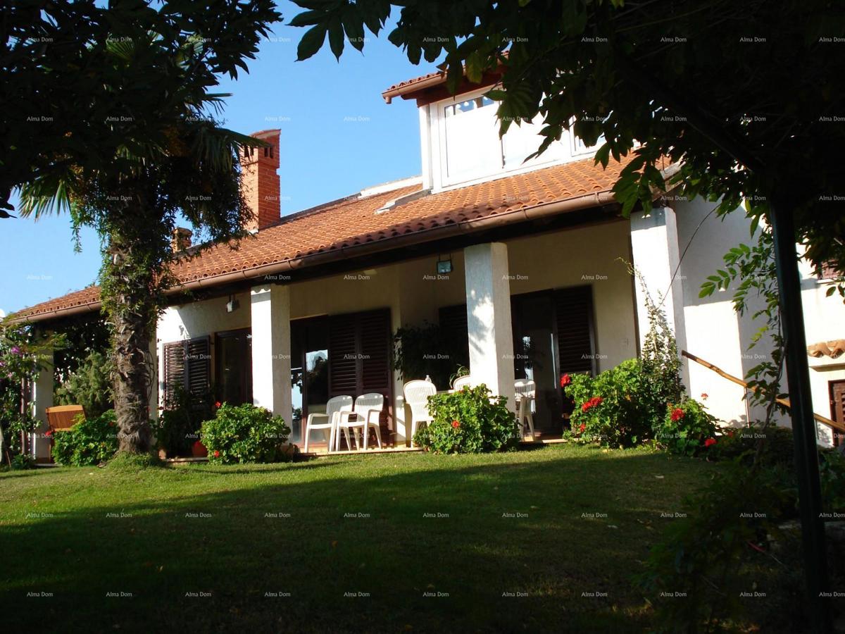 Ližnjan – Prostorna družinska hiša z velikim potencialom