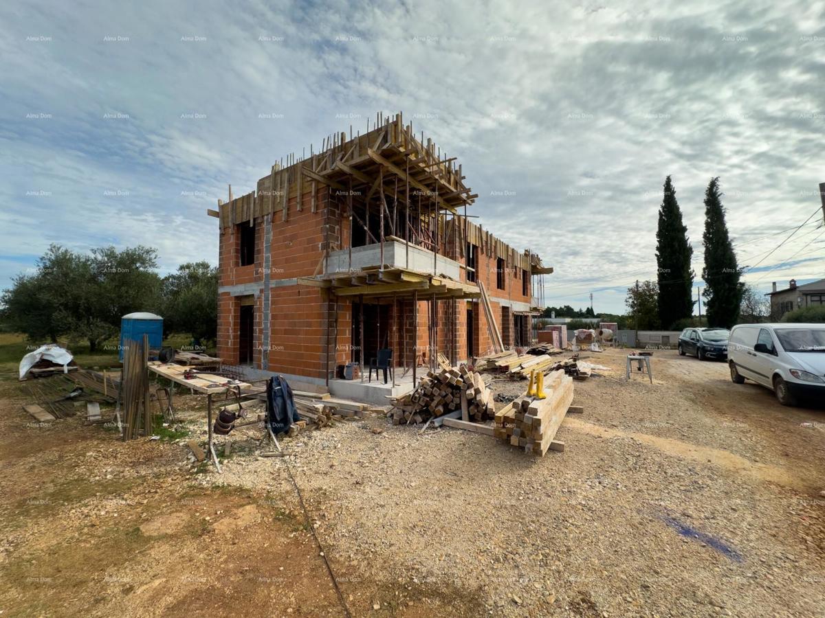 Sure! Please provide the title you would like me to translate into Slovenian (slv).