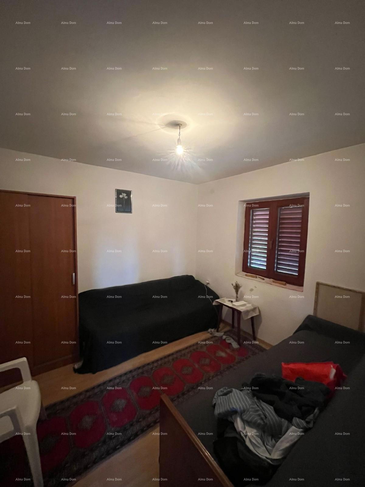 Prodaja samostojeće kuće u Fažani.